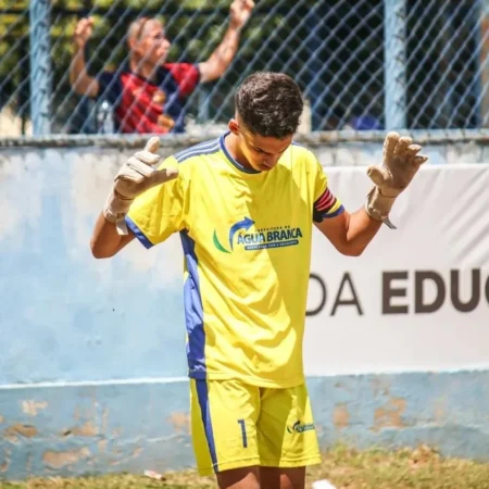 Jovem goleiro aguabranquense é selecionado para a Taça das Favelas em São Paulo